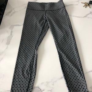 Lululemon tights
